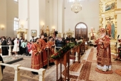 В Неделю 2-ю по Пасхе Святейший Патриарх Кирилл совершил Литургию в Крестовоздвиженском Иерусалимском ставропигиальном монастыре